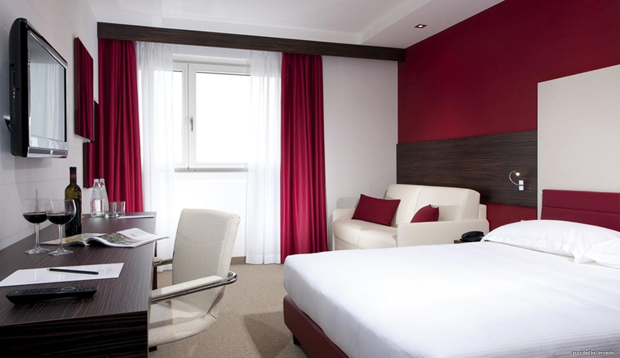 Hotel B&B Hotel Trento Trento